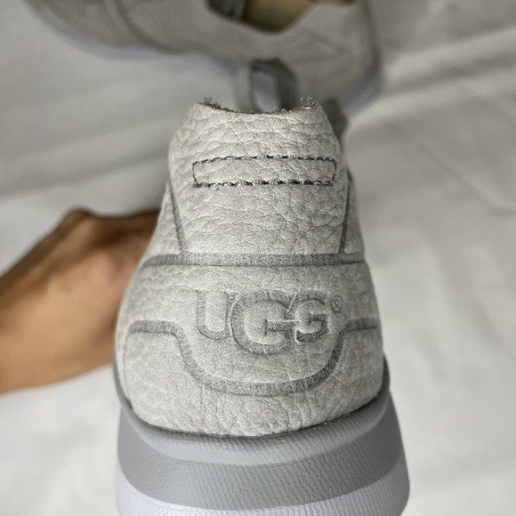 UGG Women's Tye Casual Leather Sneakers Size 6 Gray Treadlite S/N 1016674 - Picture 8 of 8